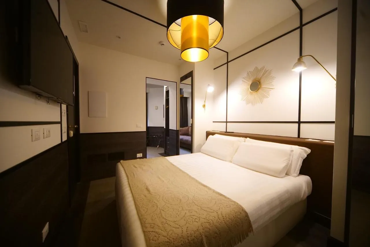 Relais Luxury Corso Hotel Rome Italy