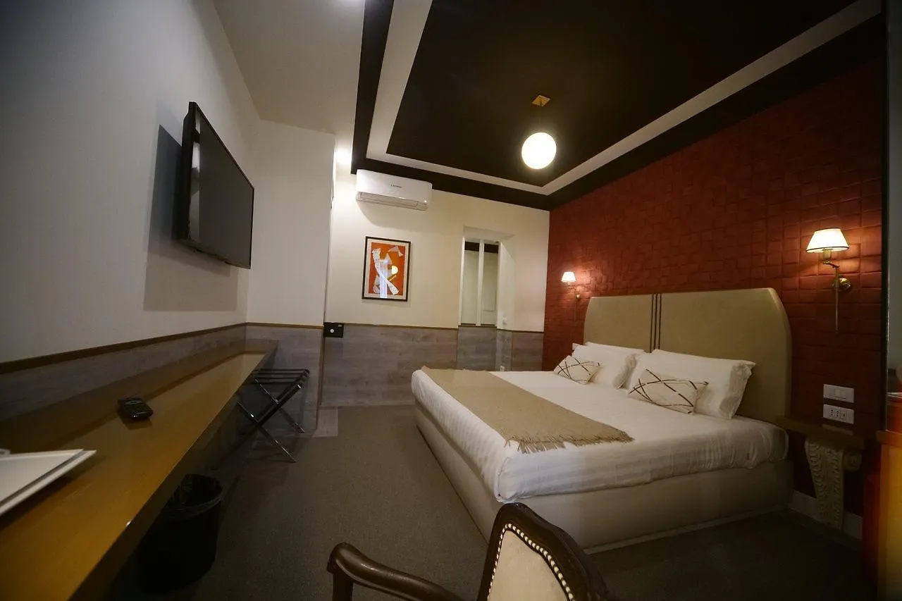 Relais Luxury Corso Hotel Rome